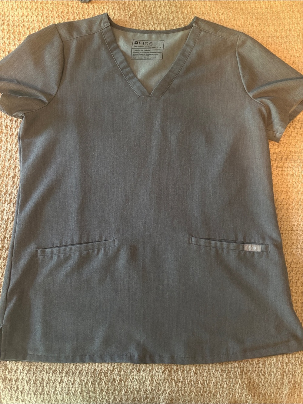 Figs Graphite V-Neck Scrub Top